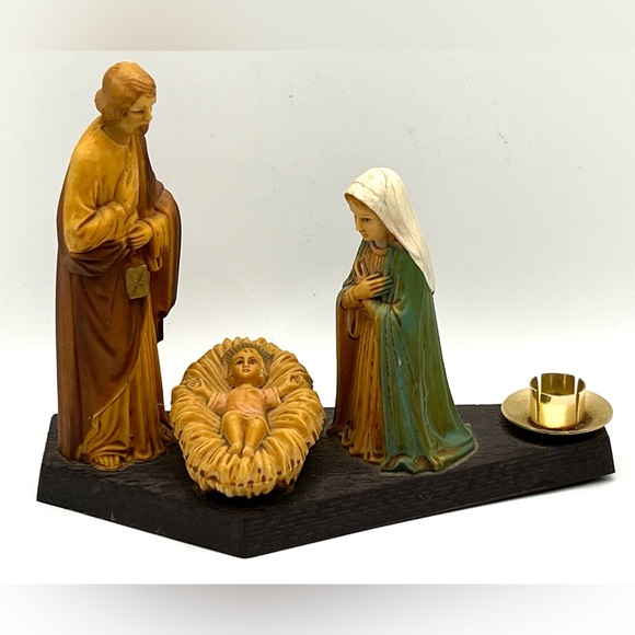 MCM Christmas Nativity Plastic Candle Holder Manger Scene Baby Jesus Hong Kong - Picture 1 of 8